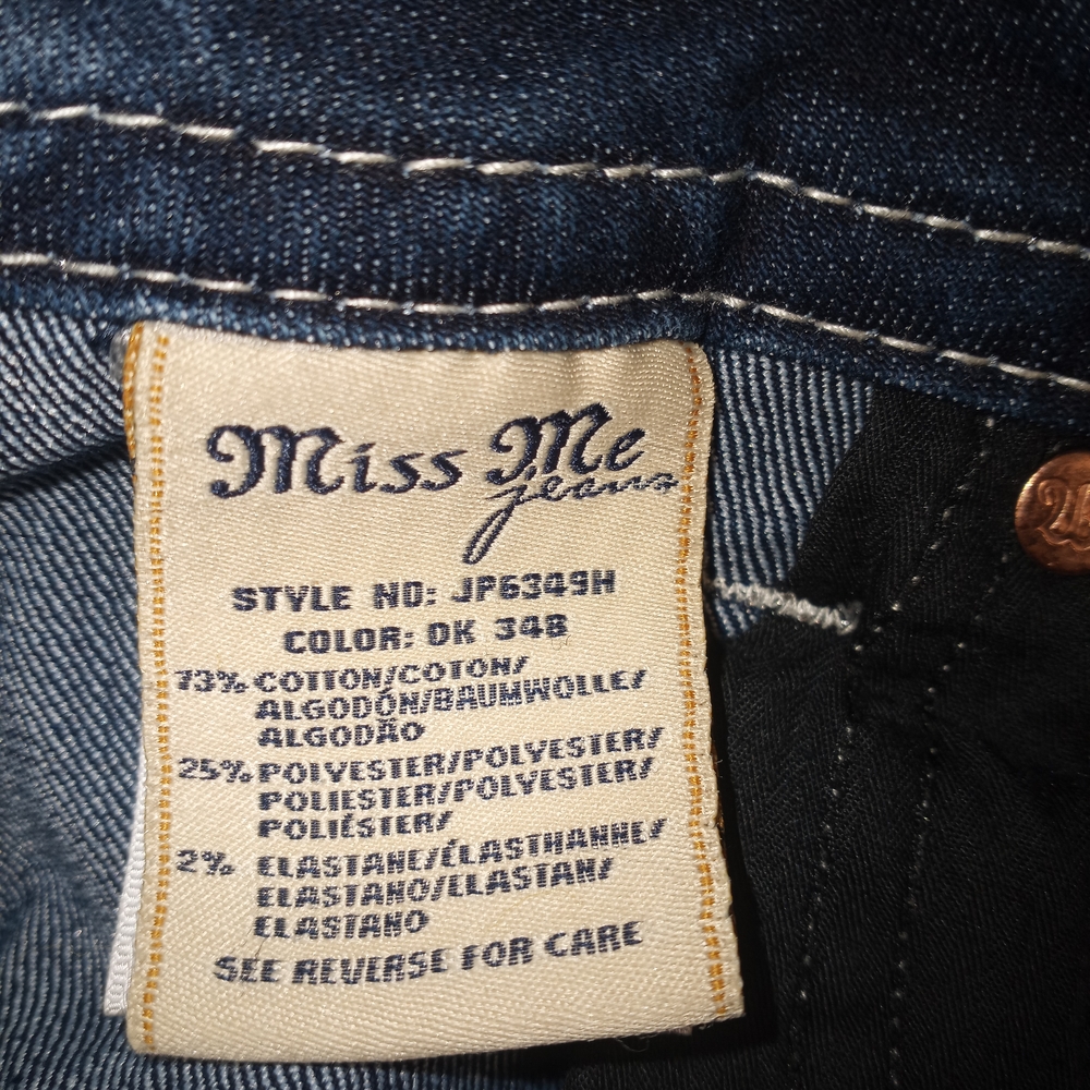 Miss Me Dark Blue Denim Women’s Shorts Size 27 - Picture 13 of 16